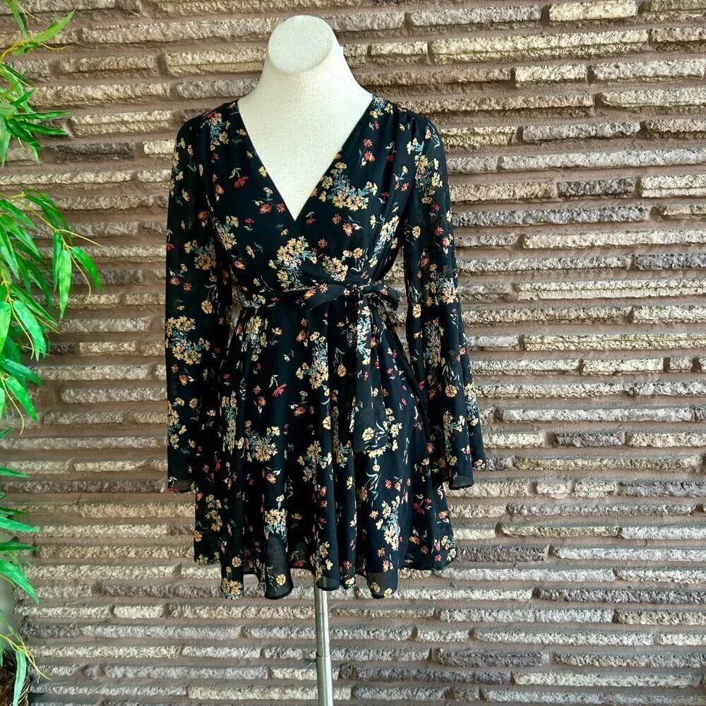 Free People Lilou Black Retro Floral Skater Mini Dress Size Small